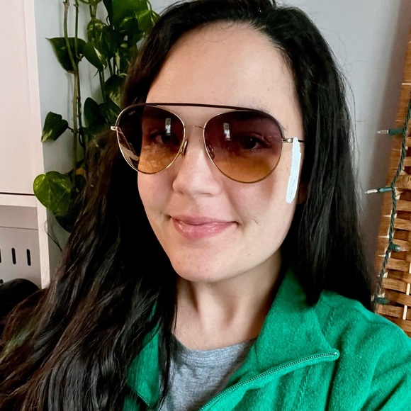 Tod’s Leather Frame Gold & Brown Aviator Sunglasses - Picture 14 of 15